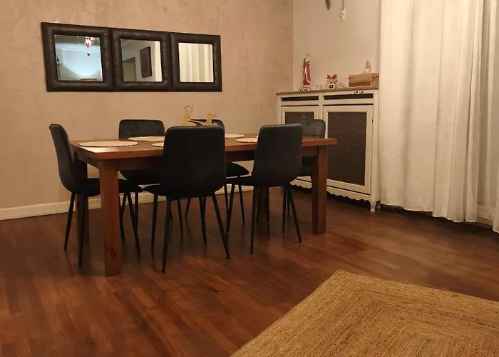 S'heimet Hueues 別荘 *